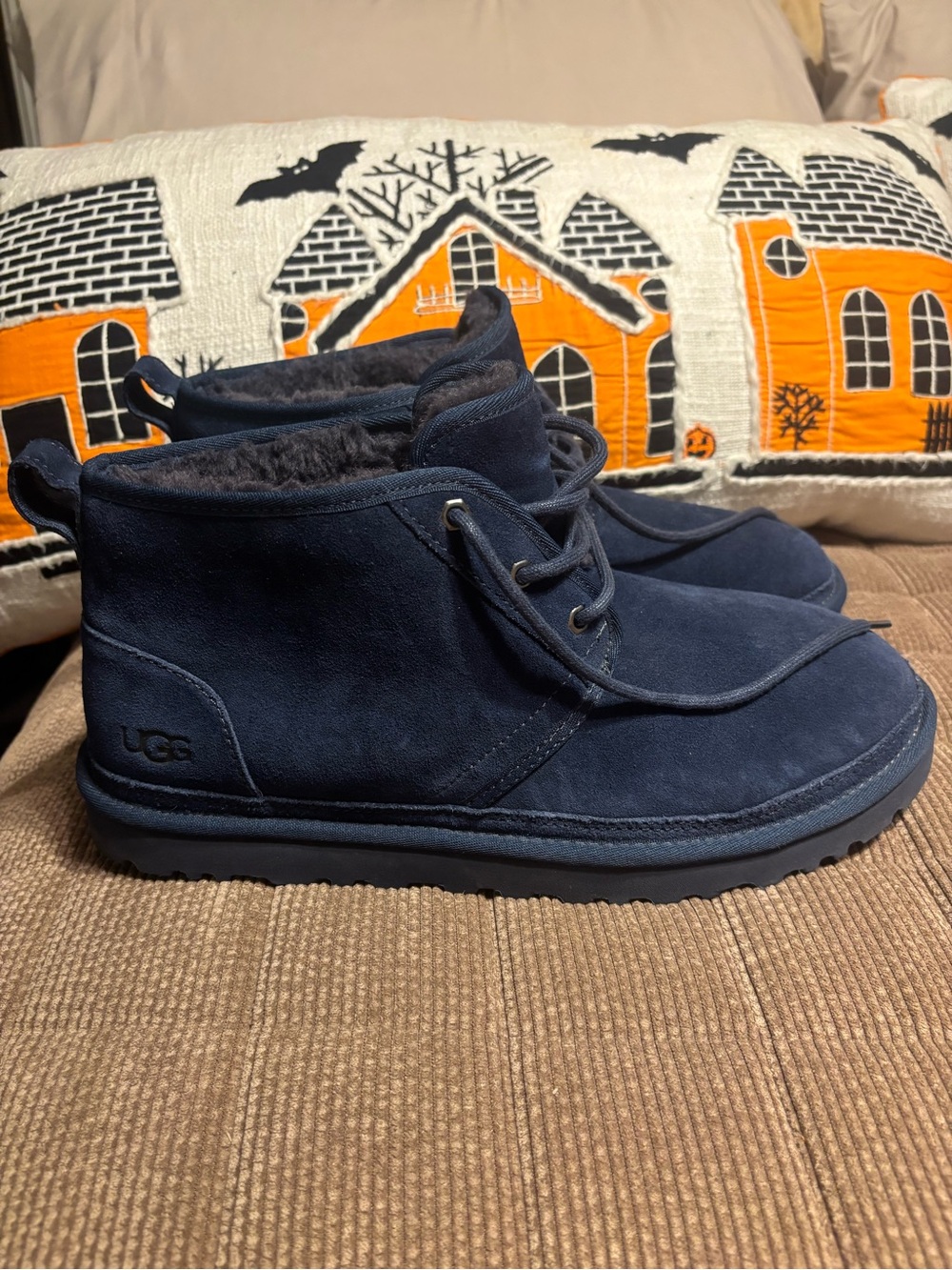 UGG Men’s Navy Suede Chukka Boot - Deep Navy